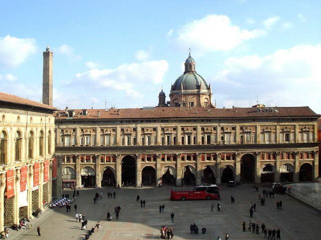 Bologna - Piazza Maggiore