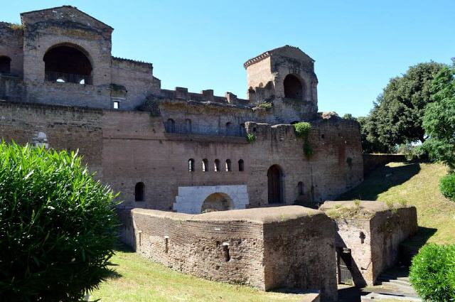 Rom - Porta Asinaria